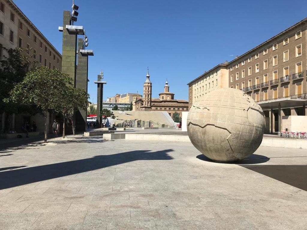 AZ El Balcón de Cesar Augusto Apartamento Zaragoza Exterior foto