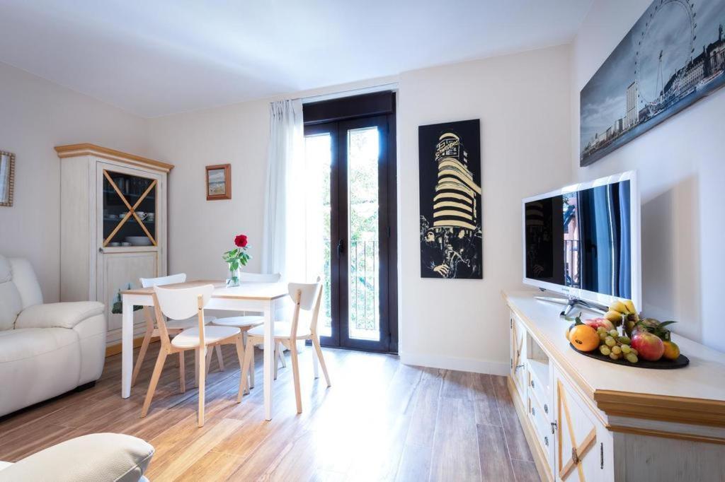 AZ El Balcón de Cesar Augusto Apartamento Zaragoza Exterior foto